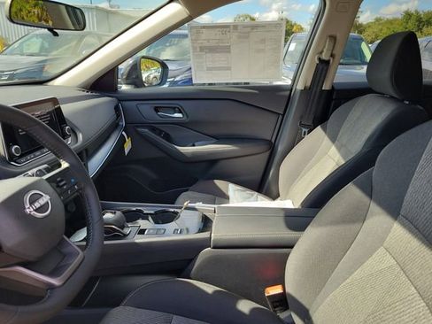 New 2026 Nissan Rogue SV FWD image 10