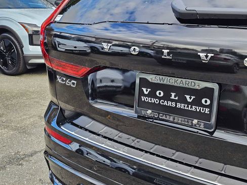 New 2026 Volvo XC60 B5 Plus w/ Protection Package Premier image 17