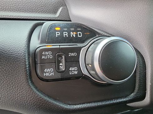 Used 2022 RAM 1500 Big Horn AWD/4WD image 23