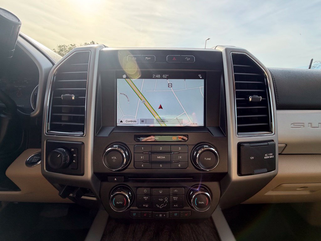 Used 2018 Ford F350 Lariat w/ Lariat Ultimate Package AWD/4WD image 9