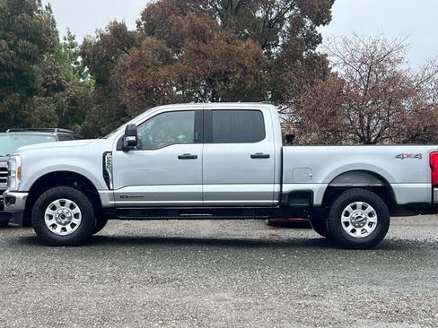 Certified 2024 Ford F250 XLT image 7
