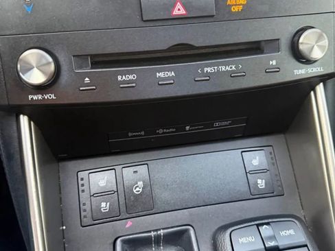 Used 2016 Lexus IS 300 IS 300 Sedan 4D w/ F Sport Package image 17