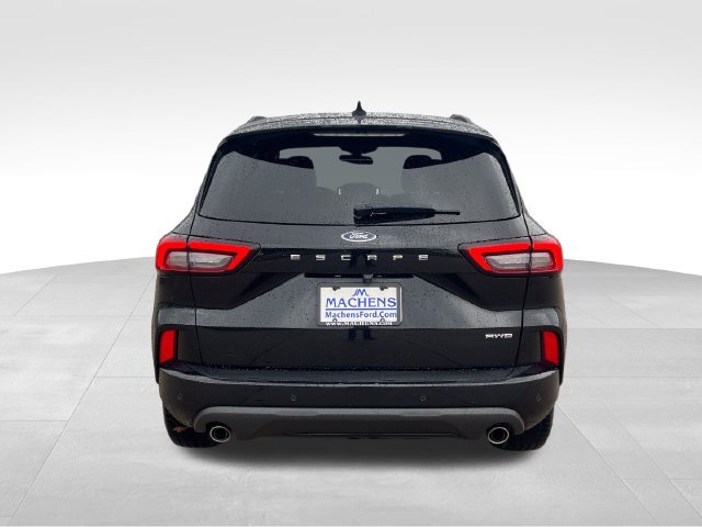 Used 2023 Ford Escape ST-Line w/ Tech Pack #1 AWD/4WD image 5