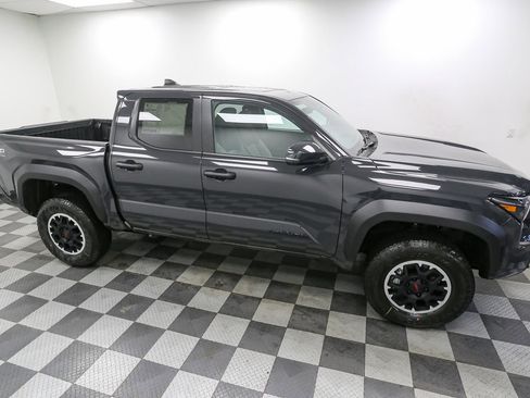 New 2026 Toyota Tacoma TRD Off-Road image 5