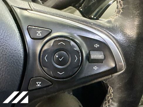 Used 2017 Buick Envision Essence FWD image 13
