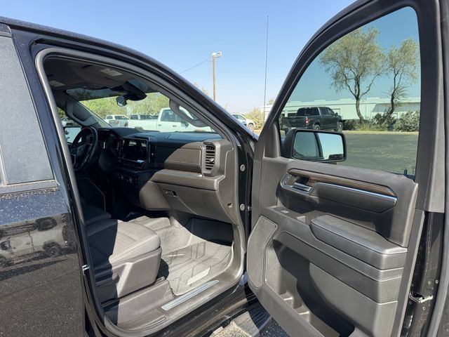 Used 2024 Chevrolet Silverado 1500 RST w/ Z71 Off-Road Package AWD/4WD image 15