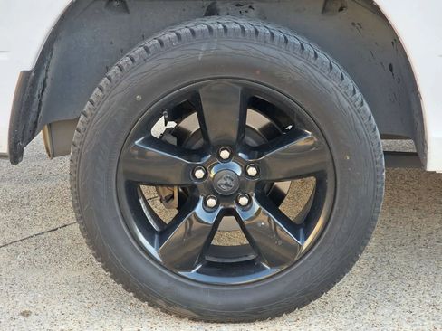 Used 2016 RAM 1500 Tradesman w/ Power & Remote Entry Group image 23