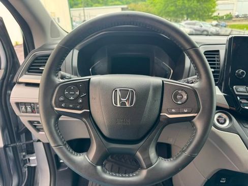 Used 2023 Honda Odyssey EX-L image 26