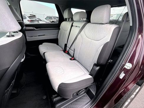 Used 2022 Hyundai Palisade SE image 28