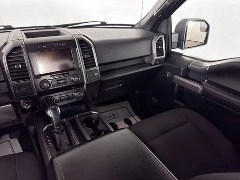 Used 2019 Ford F150 XLT w/ Equipment Group 302A Luxury AWD/4WD image 23