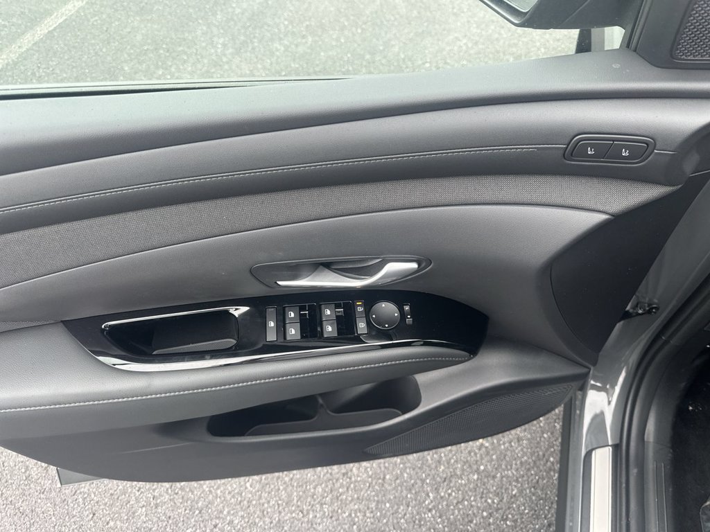 New 2026 Hyundai Tucson Limited AWD/4WD image 19