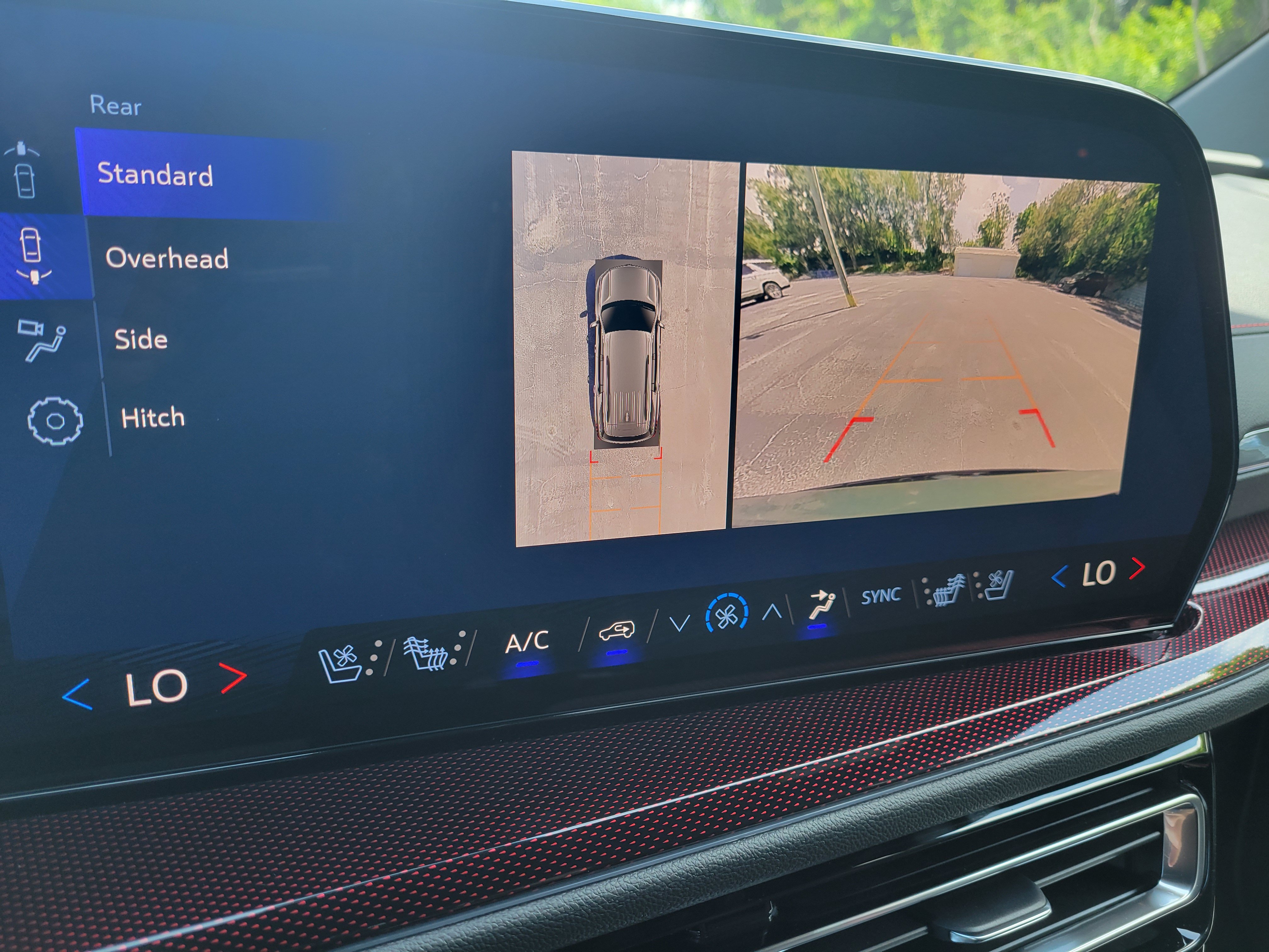 New 2027 Chevrolet Traverse RS FWD image 22