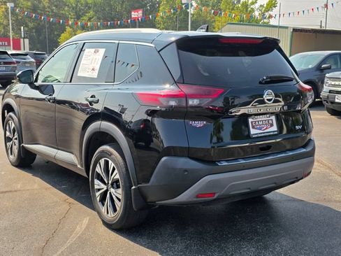 Used 2021 Nissan Rogue SV FWD image 9