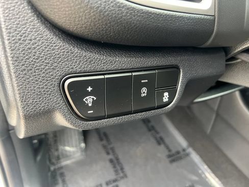 Certified 2024 Kia Seltos EX AWD/4WD image 56