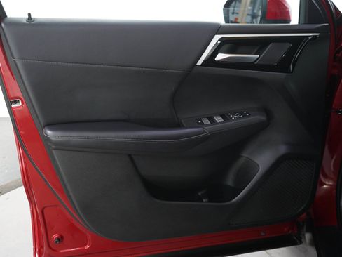 Used 2023 Mitsubishi Outlander SE AWD/4WD image 22