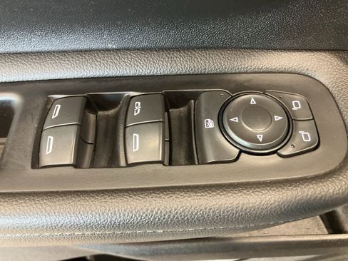 Used 2019 GMC Terrain Denali w/ Driver Alert Package II image 16