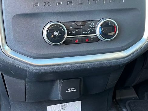 Used 2025 Ford Expedition Max Platinum AWD/4WD image 20