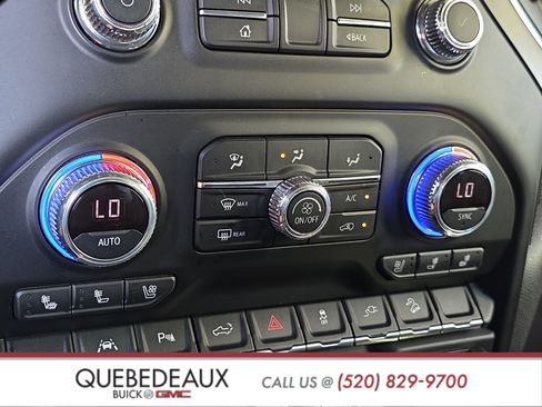 Used 2022 GMC Sierra 1500 AT4 w/ AT4 Premium Package AWD/4WD image 16