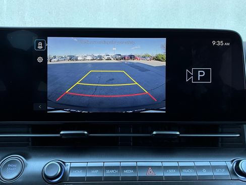 Used 2025 Hyundai Kona SEL image 33