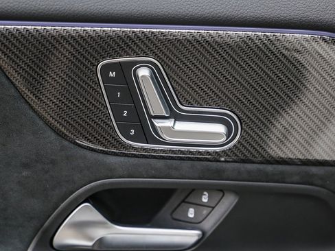 New 2025 Mercedes-Benz GLA 250 4MATIC image 26