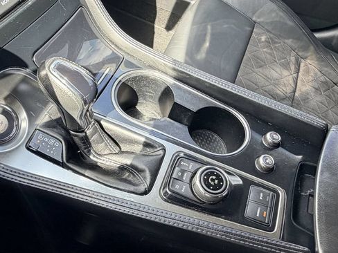 Used 2017 Nissan Maxima SR FWD image 20