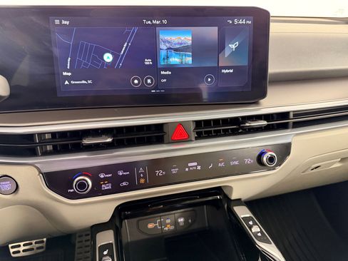 Used 2025 Kia Sorento SX Prestige image 26