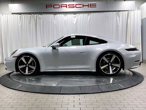 New 2026 Porsche 911 Carrera 4S image 2