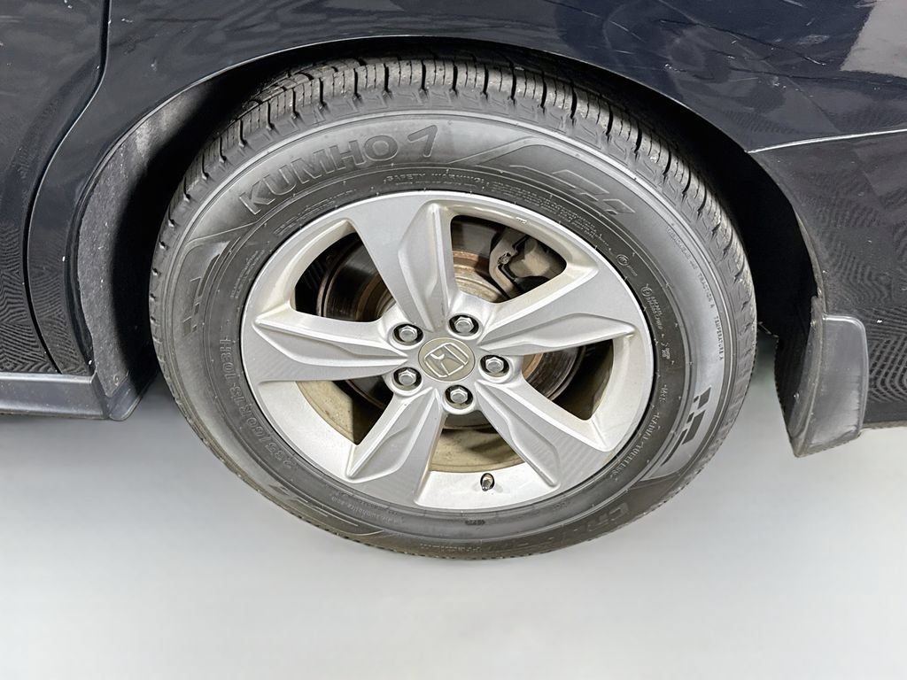 Used 2019 Honda Odyssey EX image 30