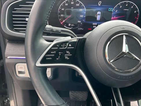 Used 2024 Mercedes-Benz GLE 350 4MATIC image 24