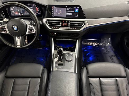 Used 2023 BMW M440i Coupe w/ M Carbon Exterior Package image 28