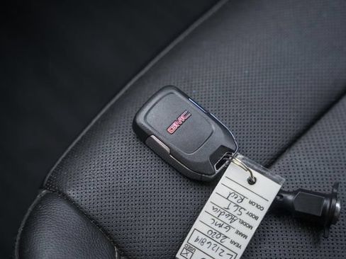 Used 2020 GMC Acadia SLT w/ Premium Package FWD image 54