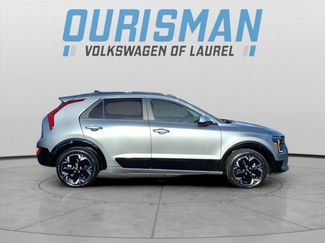 Used 2024 Kia Niro Wind video 2