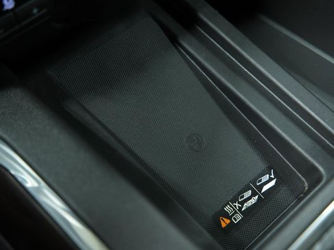 Used 2020 GMC Sierra 1500 SLT w/ SLT Premium Plus Package image 36