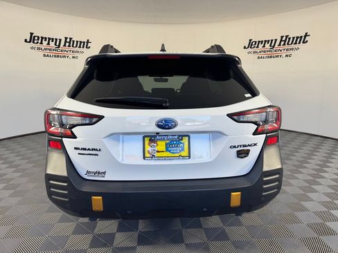 Used 2025 Subaru Outback Wilderness AWD/4WD image 7