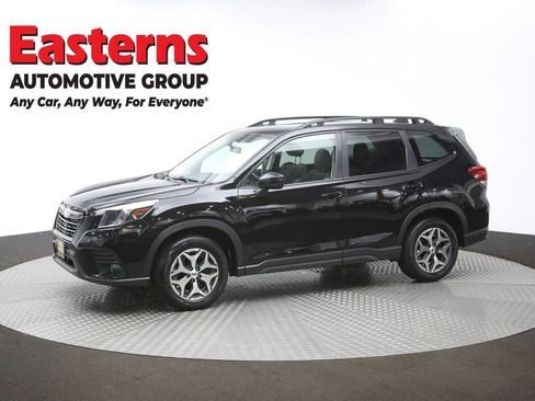 Used 2023 Subaru Forester Premium AWD/4WD image 62