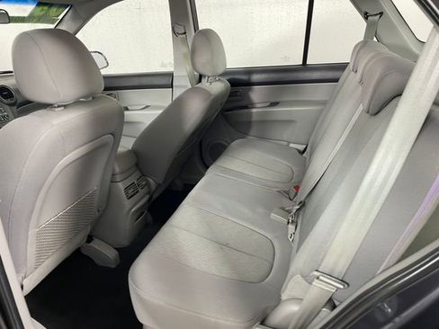 Used 2008 Kia Rondo LX w/ Convenience Pkg image 15