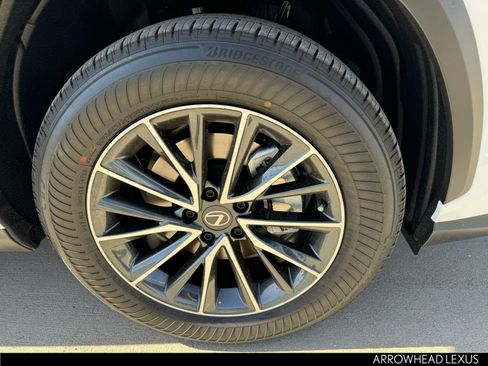 New 2026 Lexus NX 350h 350h Premium image 10