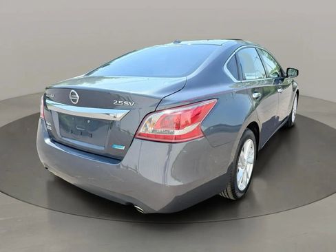 Used 2013 Nissan Altima 2.5 SV w/ 2.5SV Convenience Pkg FWD image 7