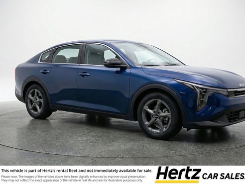 Used 2025 Kia K4 FWD image 1