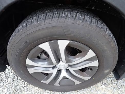 Used 2017 Toyota RAV4 LE w/ Carpet Mat Package AWD/4WD image 9