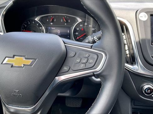 Used 2024 Chevrolet Equinox LT AWD/4WD image 19