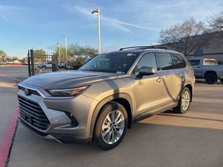 Certified 2025 Toyota Grand Highlander Platinum video 1