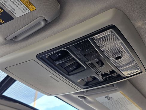 Used 2019 Toyota 4Runner Limited image 28