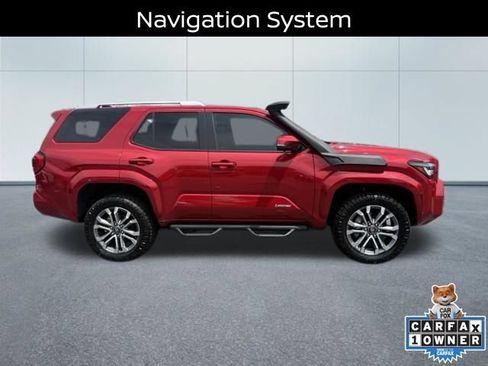 Used 2025 Toyota 4Runner Limited AWD/4WD image 2