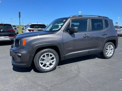Used 2020 Jeep Renegade Sport w/ Sport Appearance Group FWD image 5