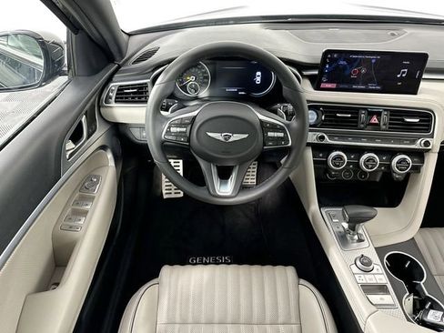 Used 2023 Genesis G70 2.0T w/ Sport Prestige Package image 11