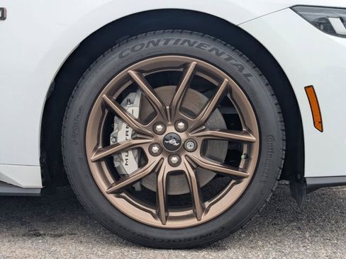 Used 2024 Ford Mustang GT Premium image 11