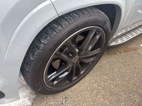 Used 2024 Mercedes-Benz GLS 580 GLS 580 image 5