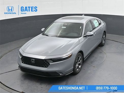 New 2025 Honda Accord EX-L image 43