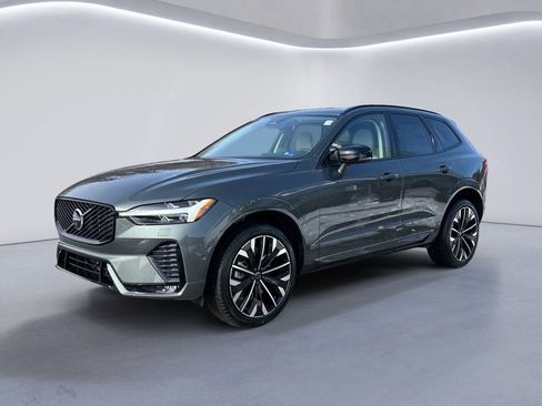 New 2026 Volvo XC60 B5 Ultra w/ Climate Package image 7
